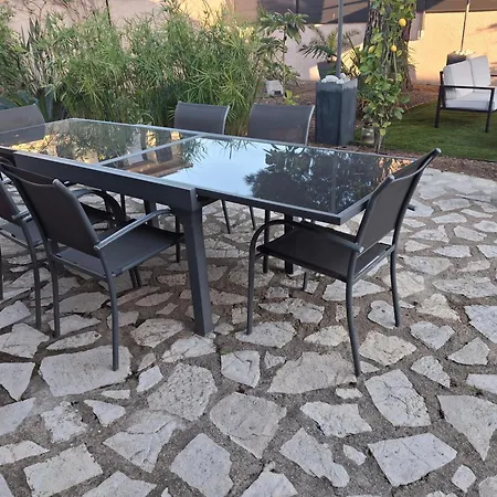 Grande Double Bed & Breakfast Sérignan