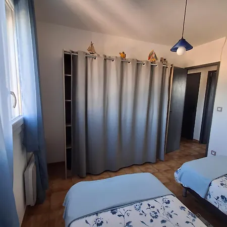 Grande Double Bed & Breakfast