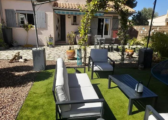 Grande Double Bed & Breakfast *